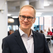 Profile picture: Tapio Määttä